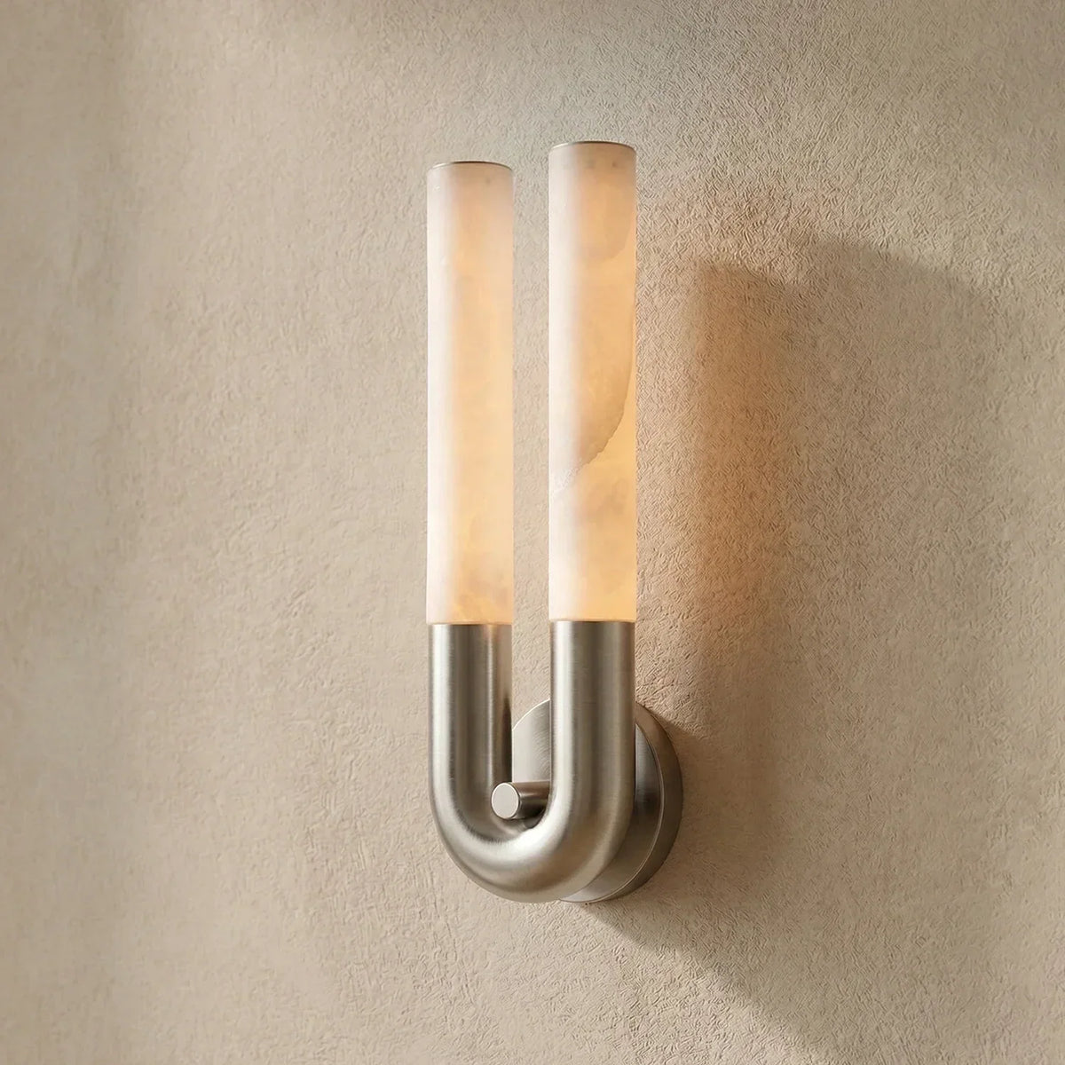 U-Shape Alabaster Arch Wall Sconce – Alabaster detail 12