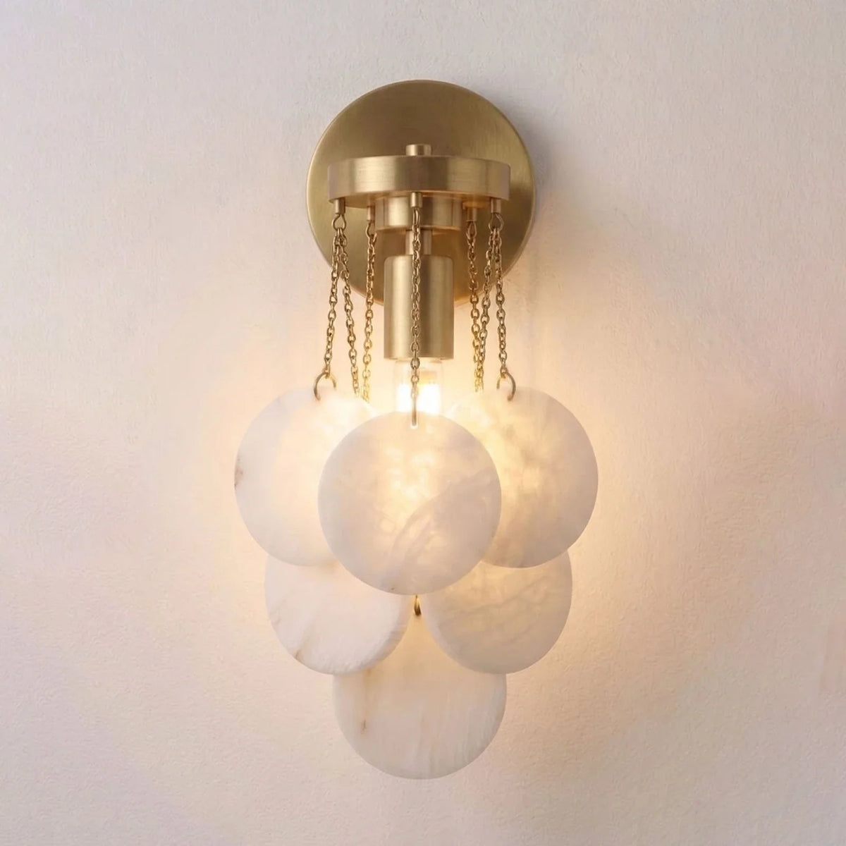 Veloria Cascading Alabaster Disc Wall Sconce – Alabaster detail 8