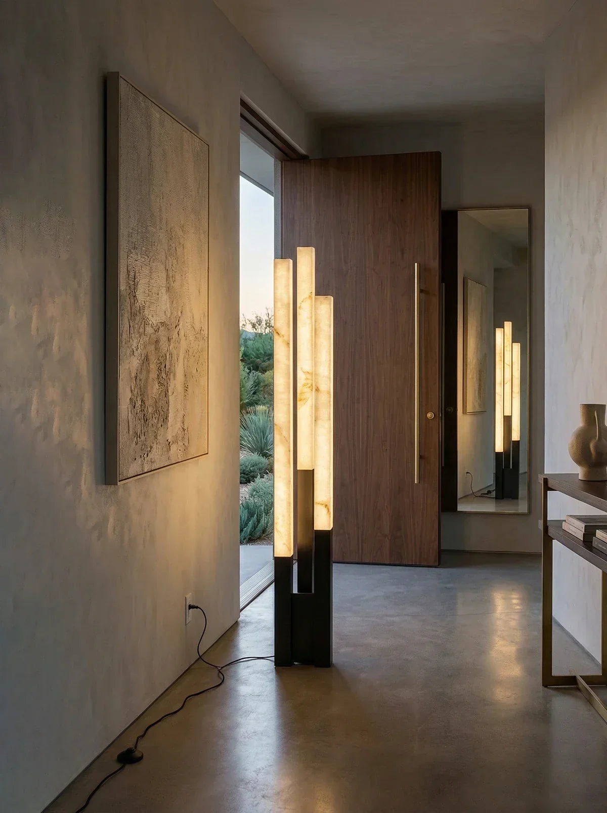 Vertical Alabaster Geometric Floor Lamp – Alabaster detail 11