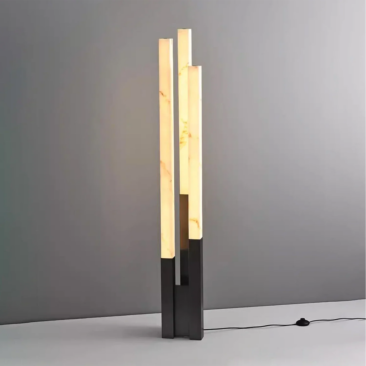 Vertical Alabaster Geometric Floor Lamp – Alabaster detail 18