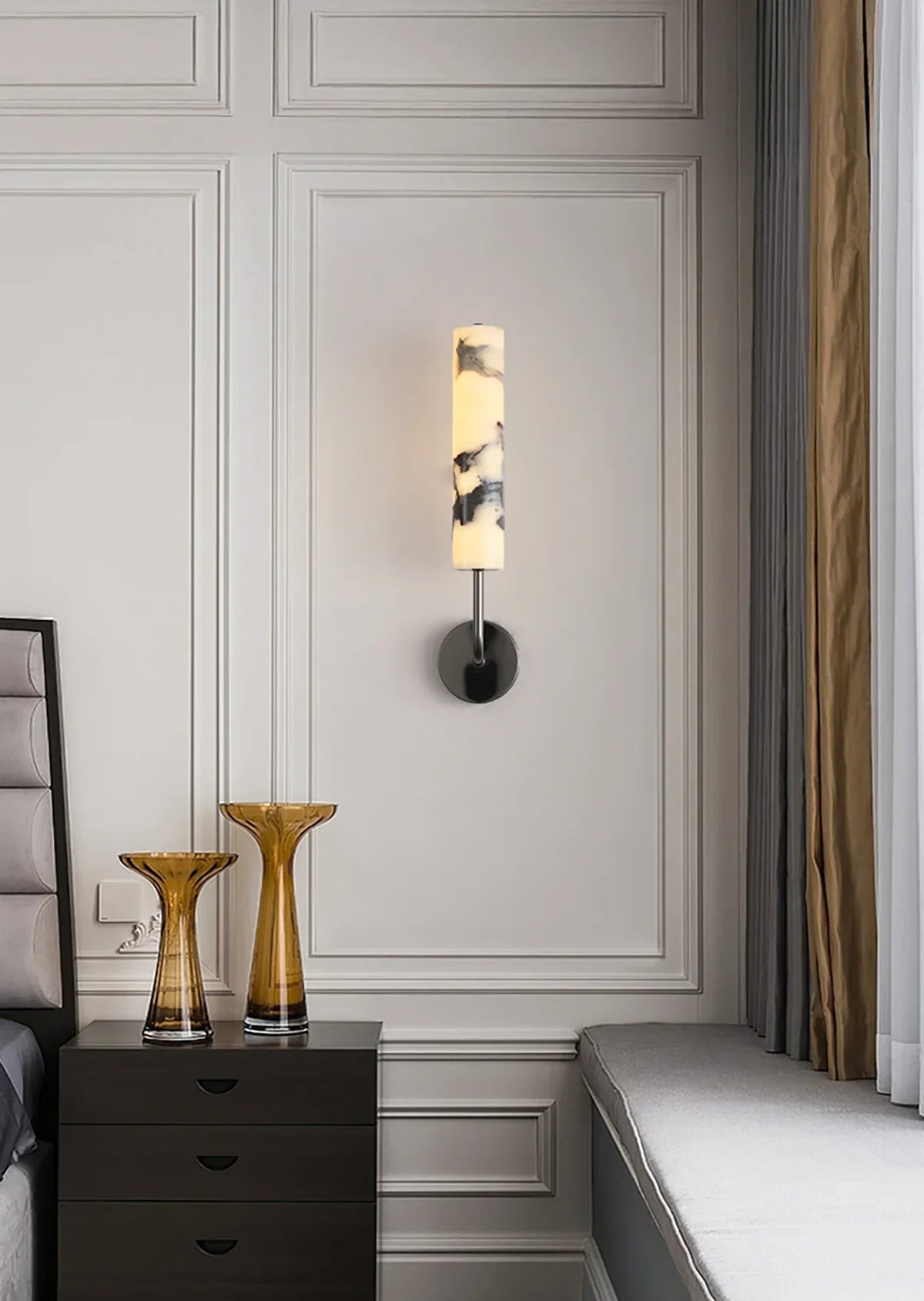 Vertical Marble Cylindrical Wall Light – Marble detail 8