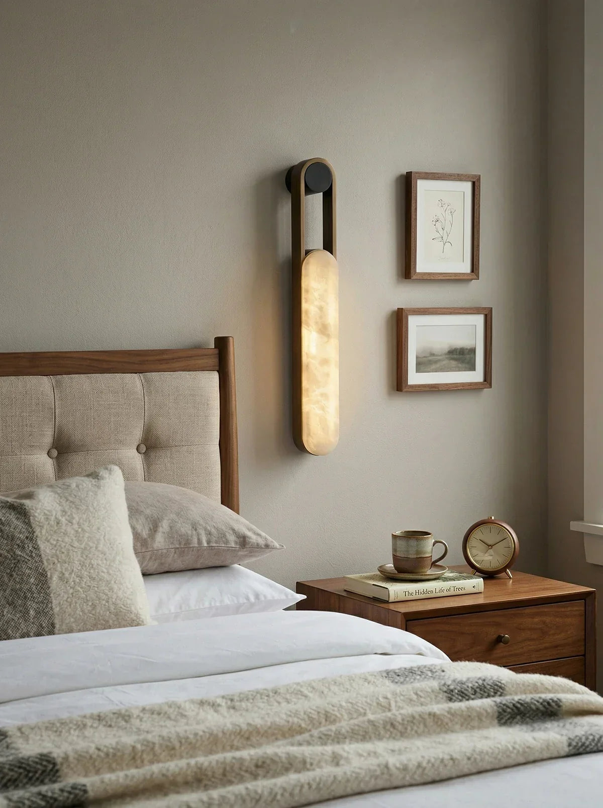 Vertical Ring Handle Alabaster Wall Lamp – Alabaster detail 10