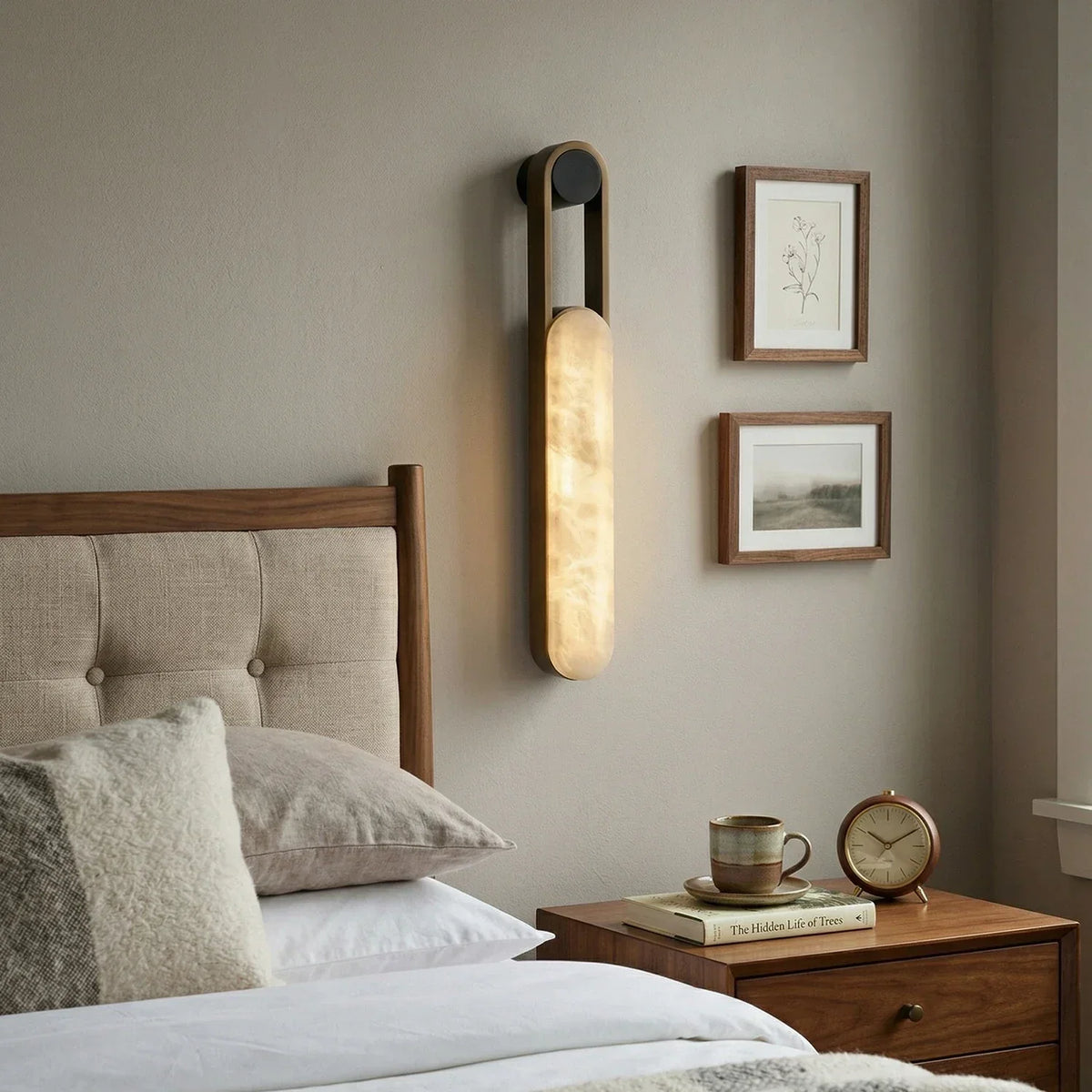 Vertical Ring Handle Alabaster Wall Lamp – Alabaster detail 2