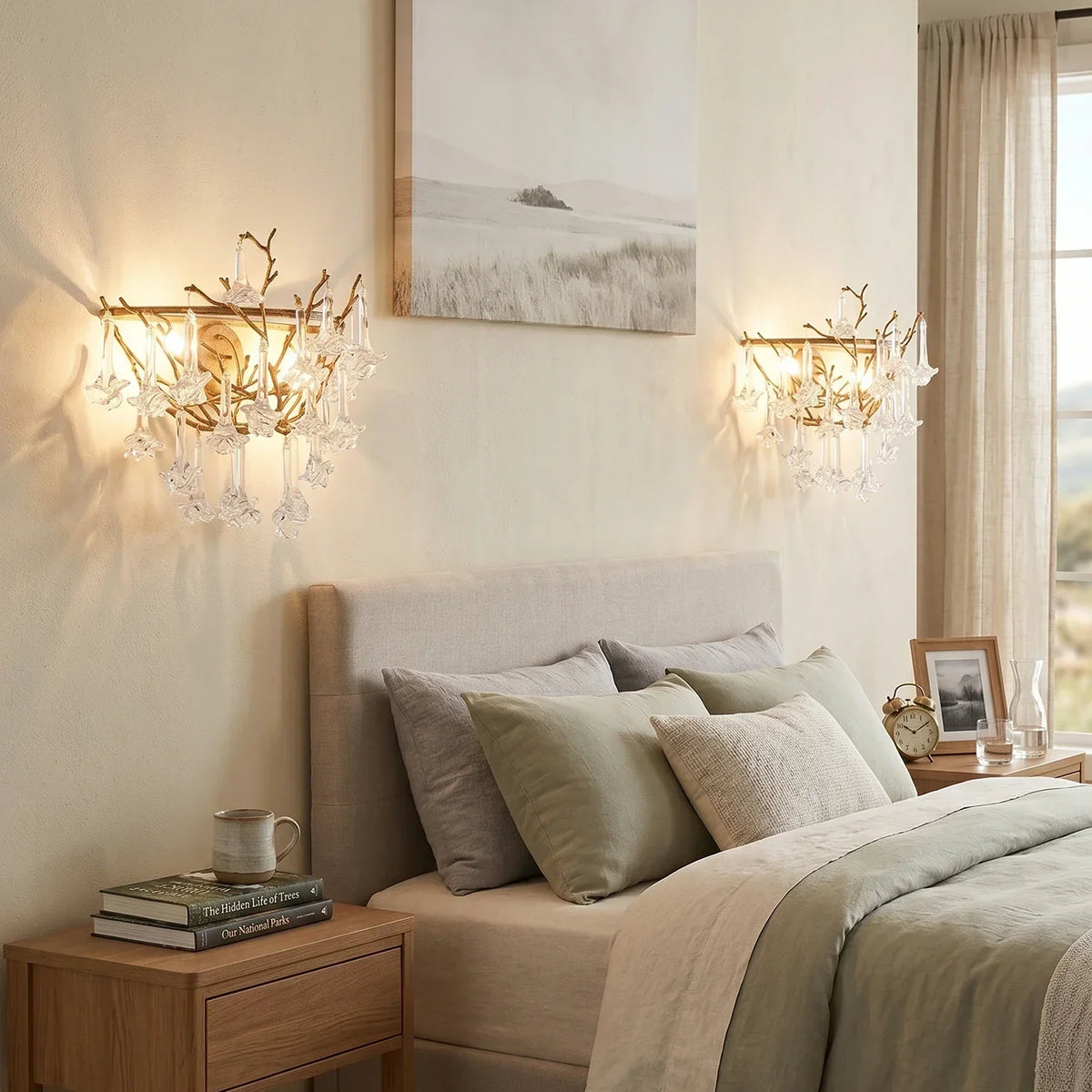 Vine-Patterned Glass Floral Wall Sconce – Glass detail 8
